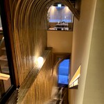 Sumiyaki Dainingu Wa - 入り口階段のバンブートンネル