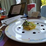 ビュッフェ＆カフェレストラン ナイト＆デイ - 甘鯛のクロッカン バルサミコとオランデーズソース