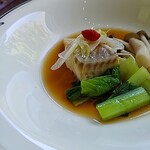 ビュッフェ＆カフェレストラン ナイト＆デイ - 白身魚の蒸し物 魚醤油仕立て