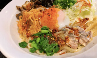 ラーメン角屋 - まぜそば880円