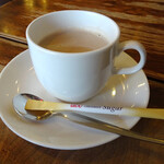 喫茶チロル - カフェオーレ380円