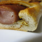 グレン・ドール - ロ～ングウィンナー　アップ　ツブツブのマスタードがアクセント。