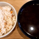 とんかつ玉藤 - 今月の炊き込みご飯 ” ホッキご飯 ” と ” シジミ汁（赤だし） ”