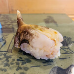 小判寿司 - 2.  愛知 鳥貝