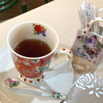 Maverasuparadhishirogane - 紅茶