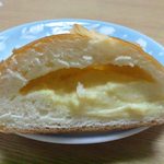 ル　ペトラン - クリームパン断面