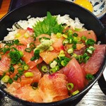 呑み食い屋 纏 - 漬け丼