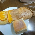 パン香房 ベル・フルール - パーネ・アランチャとクリームパン