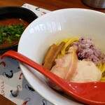 えびくらぶ - えびつけ麺 880円