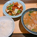 しまかぜ食堂 - 本日の街中華定食（ホイコーロー）