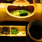 黒茶屋 - よもぎうどん