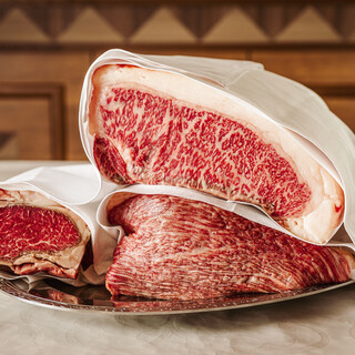 “霜降り至上主義”とは逆をいく、国産黒毛和牛を厳選