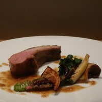 フィエルテ - 仏産 乳飲み仔羊アップ