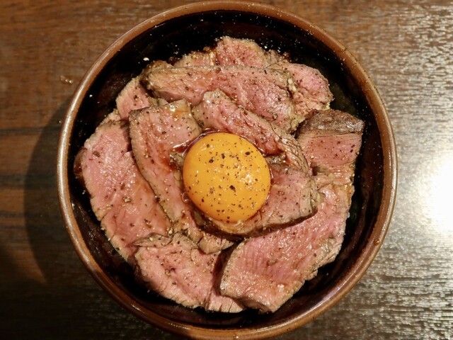 肉友 ニクトモ 三越前 ビストロ ネット予約可 食べログ