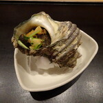 ガンツウ - サザエつぼ焼き