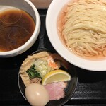 鴨出汁中華蕎麦 麺屋yoshiki - ボタン海老の淡麗手揉みつけ麺