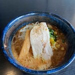 レッツゴーガレージ ザ・ラーメン - 濃厚魚介豚骨味噌ラーメン