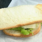 パルシェ - チーズハンバーグサンド