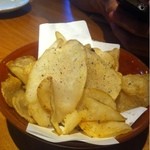 土禾 ヒジカ - じゃがいもチップス…お箸で食べたくなるポテトチップスです。