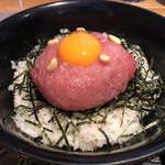 お魚処 うおとも - ボリューム満点のマグロ