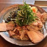 辛部 - のりかつおつけ麺