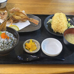 福浦漁港　みなと食堂 - 