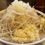 ラーメン 大 - らーめん中、野菜多め、ニンニク