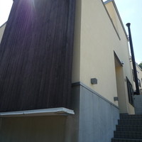Maison de h-l'E´ridan - この階段を上っていくと…