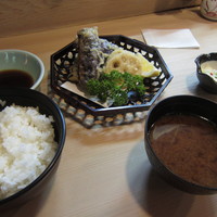 よし梅 人形町本店 - ”なすのはさみ揚げ”￥１，０００