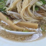 Daiichi Asahi - 背脂が浮いて少し甘みのある癖になる動物系スープ