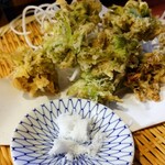 つず久 - 蕗の薹の天ぷら