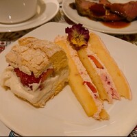 ロビーラウンジ 「マーブルラウンジ」 ヒルトン東京 - 