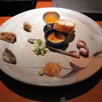 焼鳥 市松 - 前菜の盛り合わせ