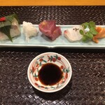 Chisouan Hijiri - 造り
                        ・鯖寿司
                        ・初鰹
                        ・師崎 真鯛
                        ・三河 赤貝
                        →こちらも旬のモノを楽しませてくれます(^O^)／赤身を楽しむ初鰹！コリコリの三河の赤貝も良いですが、鯖寿司！美味しかったかなぁ(^^)