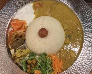 カレー ナド - 