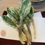 蕎麦に銘酒 蔵美庭 - 行者にんにくの天ぷら