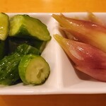 食彩酒房 膳炉食 - みょうがきゅうりの浅漬け(380円)