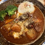 Tatsumi Nouen - 牛ほほ肉のワイン煮込み　温玉付き