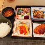 三栗 - 松花堂弁当のセット