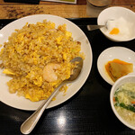 中華料理 雅 - エビ五目炒飯定食