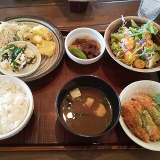個室あり 鈴鹿市でおすすめのグルメ情報をご紹介 食べログ 個室あり 鈴鹿市でおすすめのグルメ情報をご紹介 食べログ