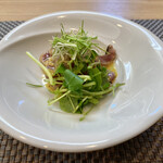 御料理 ひさまつ - 造里
      鰹の辛子ドレッシングがけ