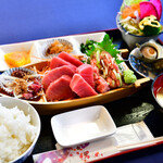 濱田屋 - 料理写真:鮪の三点盛り合せ定食※さざえのつぼ焼きは付いておりません。