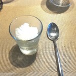 La Brianza - セージとレモンのグラニテ。香り良くすっきりおいしいお口直し