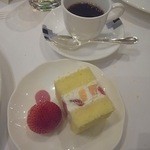 ラ・ロシェル - コーシー＆ケーキでございます