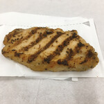 ファミリーマート - 料理写真: 新発売️ グリルサラダチキン 145円 → 20円引きキャンペーン中につき125円（いずれも税込）