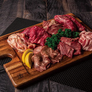 TAKESHIBA BBQ BEER GARDEN_0