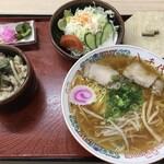 味の老舗 八千代 - 