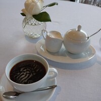 リストランテ 桜鏡 - 先に コーヒーを所望～～先に飲みたいﾋﾄ  なんです 