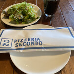 Pizzeria SECONDO - ★サラダにはオニオンドレッシングをかけました。